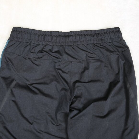 ON RUNNING Swiss Designed Running Pants | Size Large - Picture 10 of 13